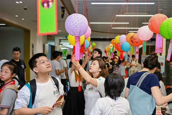 升富策略 能文能武，科艺决胜！全球大学生在沪赛诗，国创赛上海赛区争冠